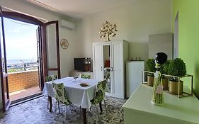 Luxury Sisters House 